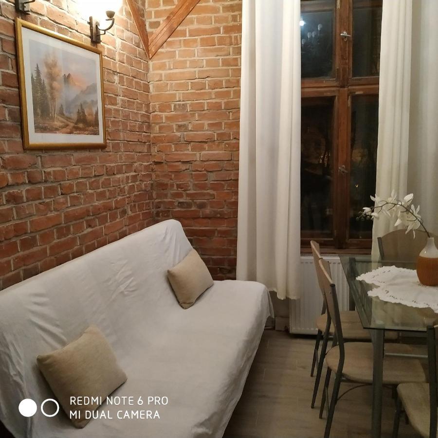 Pod Zamkiem Apartment *